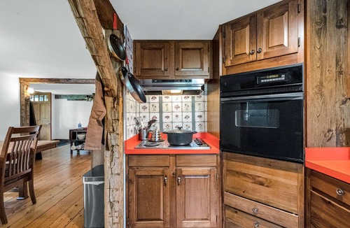 Whitingham Other | Foliage Ready! Play Area, Crib, 11 Acre Farmhouse