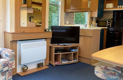 Balnain House | FOREST VIEW CARAVAN - ADULTS ONLY