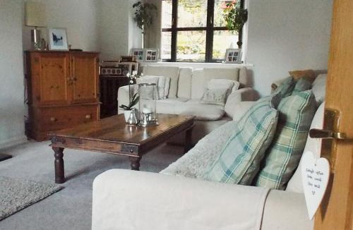 Kendal House | Four Seasons