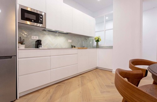 Granada City Center Apartment | Genteel Home Capiteles