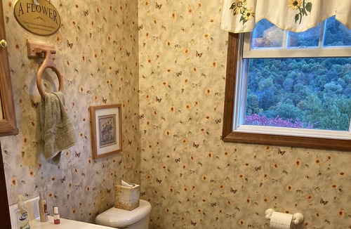 Harper House | Glennview: experience mountaintop views of the South Branch Potomac River Valley