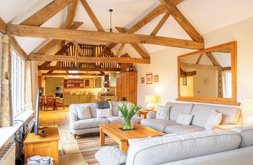 Chipping Campden Cottage | Great for large groups looking for a luxury bolthole in the Cotswolds.