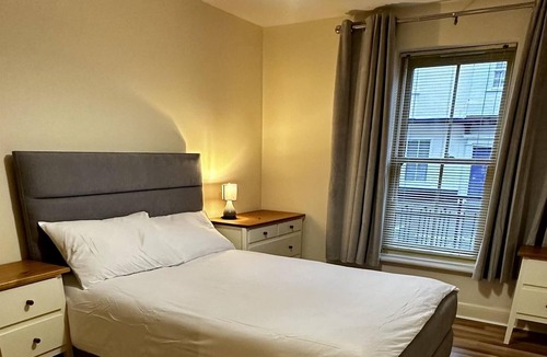 Colchester Apartment | Ground Floor 2-Bed Apartment in Colchester