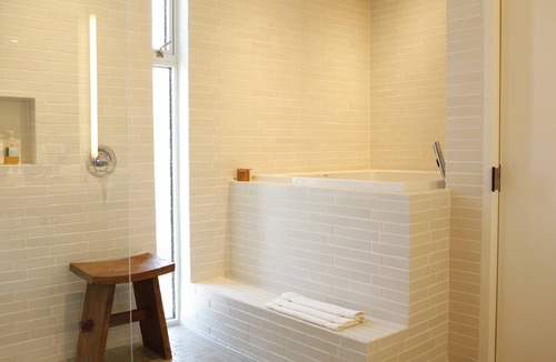 Healdsburg Hotel | H2Hotel