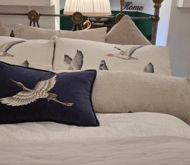 Cheltenham House | Hamilton House