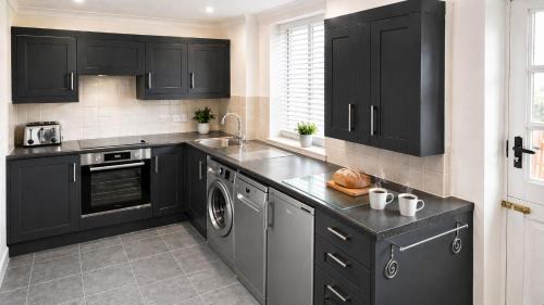 Saintbury House | Hamlet Cottage sleeps 3-4 Stratford upon Avon
