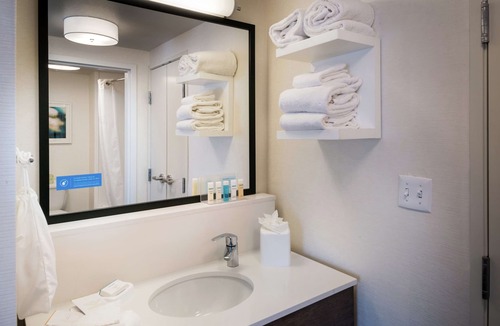 Carson City Hotel | Hampton Inn & Suites Carson City