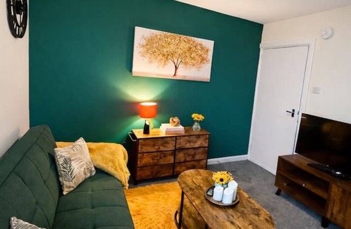 Ferryden Apartment | Harbour Lights Retreat