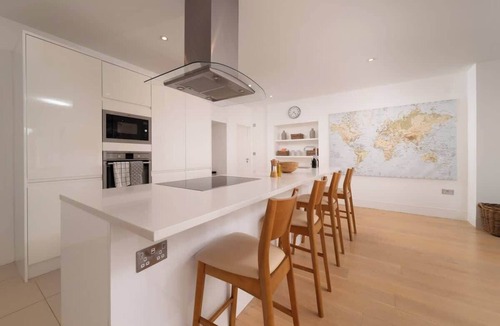 Lynmouth Apartment | Harbour Rest – 3-Bed Sea View Apartment at Tors Park