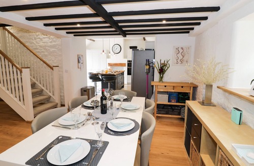 East Norton Cottage | Hard Day's Night