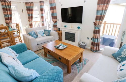 Amroth Cottage | HEDDWCH, pet friendly, luxury holiday cottage in Wisemans Bridge