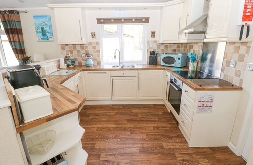 Amroth Cottage | HEDDWCH, pet friendly, luxury holiday cottage in Wisemans Bridge