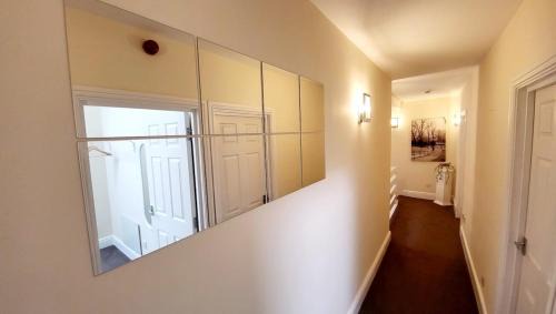 Whitehaven Apartment | Hicks Central - Sleeps 2