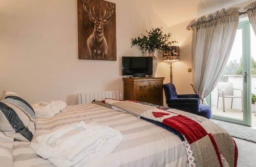 Hayton Cottage | HIGH RIGG WOODLAND COTTAGE, family friendly in Brampton, Cumbria
