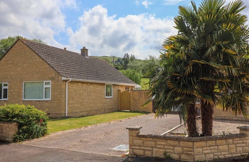 Mangotsfield Cottage | Hillside