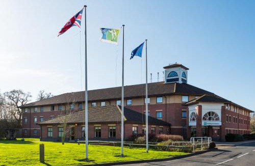 Longbridge Hotel | Holiday Inn Express Warwick - Stratford-upon-Avon by IHG