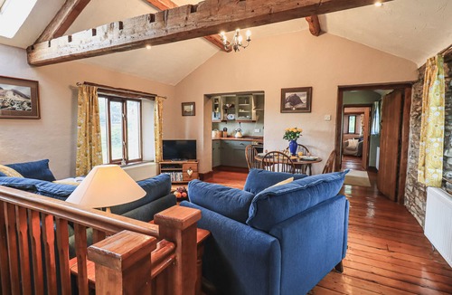 Kendal Cottage | Hollins Farm Barn