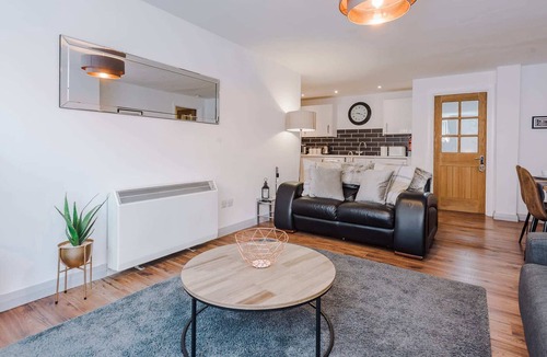 Chinatown Apartment | Host Apartments | Liberty Place
