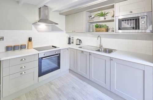 Whitby House | Host & Stay | Spring Cottage