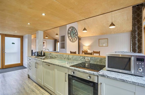 Wareham Ski Chalet | Host & Stay | Strength