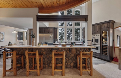 Truckee Cabin | Hot Tub, Firepit, Game Room, Deck, Mins to Lake + Truckee | Sparrow by AvantStay