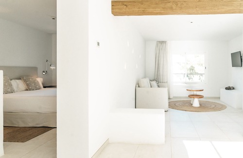 Cala de Bou Hotel | Hotel Boutique & Spa Las Mimosas Ibiza