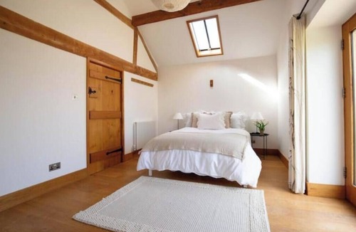 Whichford Other | Idyllic Cotswold Farmhouse – Rural Views, Space & Group Escape for up to 12