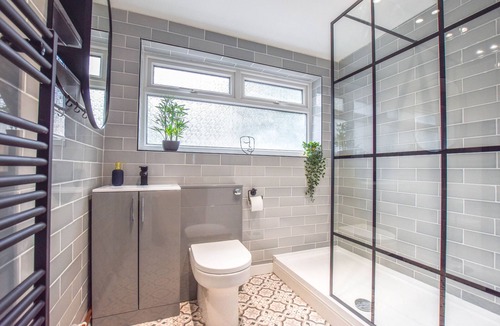 Roath House | Impeccable 4-Bed Home Close to City Centre