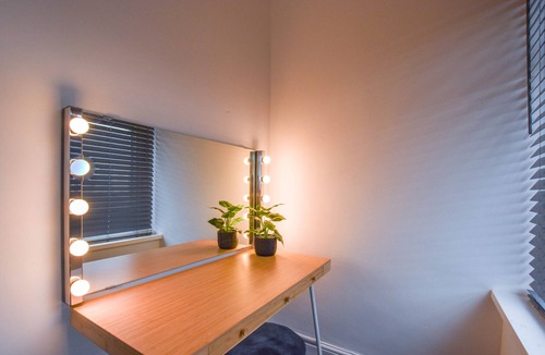 Roath House | Impeccable 4-Bed Home Close to City Centre