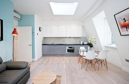 Covent Garden House | Interlude House E Penthouse by City Living London