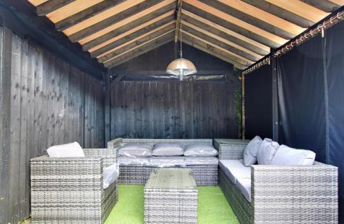 Netley House | Irenic Lodge 2