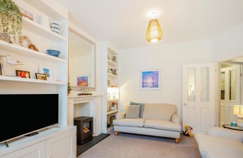 Llanbedr House | Isfryn