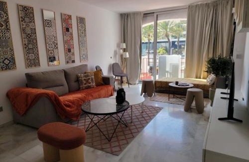 Puerto Banus Apartment | Jardines Del Puerto