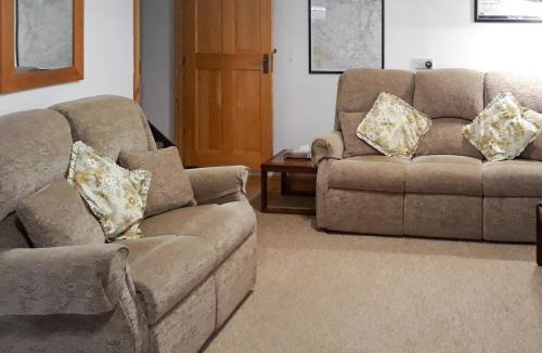 Thornthwaite House | Jebel Kasr