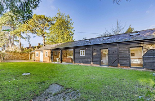 Deddington House | Kerry House - a cottage that sleeps 4 guests in 2 bedrooms