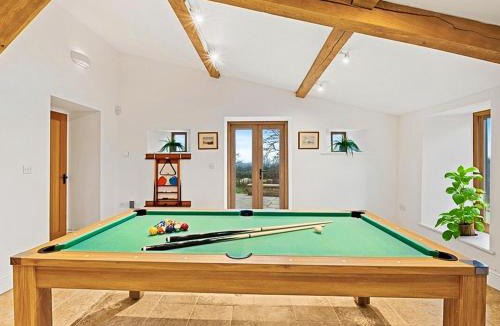 Shepton Mallet House | Knoll View Ranch