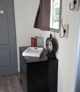 Chalus Bed & Breakfast | La THIBAUDIERE Tilleul