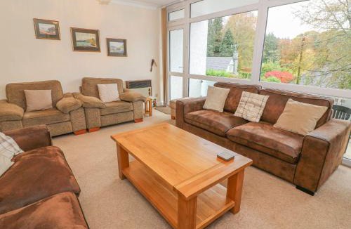 Bowness-on-Windermere House | Lake House Bowness