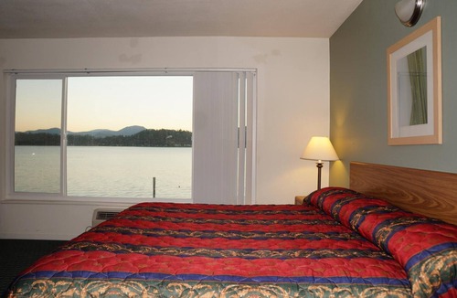 Clear Lake Hotel | Lake Marina Inn
