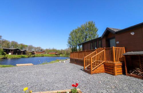 Knott End-on-Sea House | Lakeside Lodge