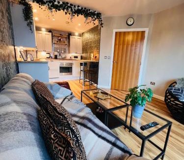Birmingham City Centre Apartment | Latitude Chinatown Central Apartment