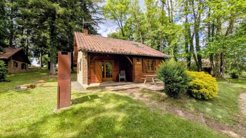 Cussac House | Les frênes