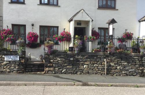 Staveley Bed & Breakfast | Li’le Hullets, 3 Seed Howe Cottages