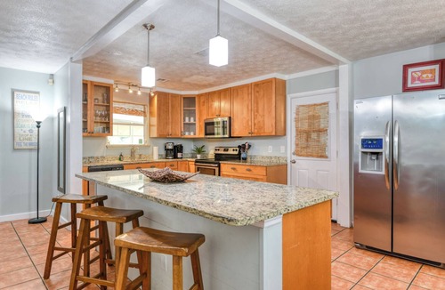 St. Augustine House | Lighthouse - Heated Pool & Firepit! Near Amphitheatre, Historic Downtown, Beach