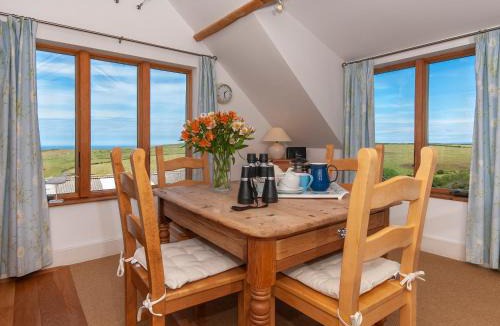 Goodwick House | Lighthouse Watch