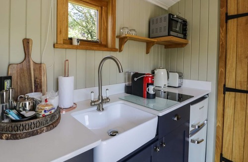 Llanbedr House | Llethr - Shepherds Hut, Llanbedr