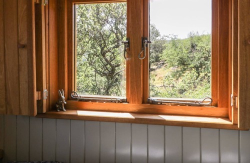 Llanbedr House | Llethr - Shepherds Hut, Llanbedr