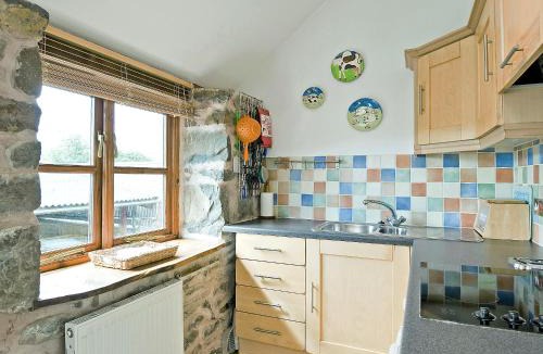 Llanerfyl House | Llofft Stabal