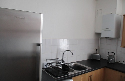 Ryde Apartment | Lovely, Spacious Apartment - Sleeps 5