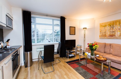 Brompton & Hans Town Apartment | Lovely Studio Serviced Apartment in Chelsea - NGH
